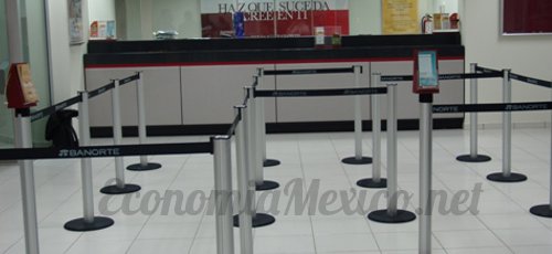 Bancos no van a abrir el lunes 16 de noviembre de 2015